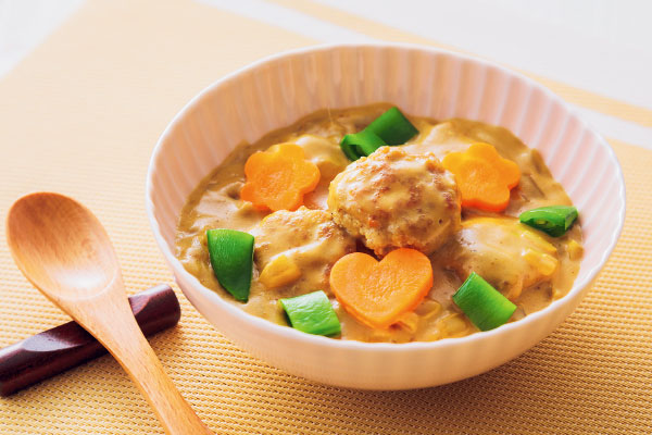 ふんわり食感が新鮮！ 豆腐肉だんごのカレークリーム煮 