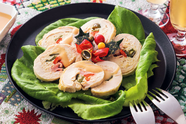 レンジで簡単調理！ クリスマスチキンロール